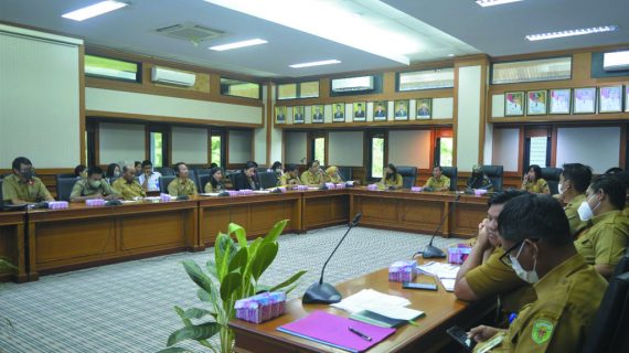 Rapat Pembahasan Kegiatan  Penurunan Emisi Karbon Kutai Barat Tahun 2023