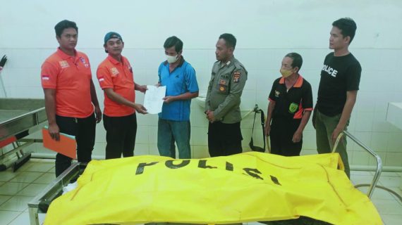 Penemuan Mayat Di Sungai Pepes Eheng, Identitasnya Telah Di Ketahui.