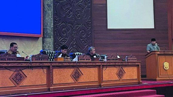 Penyampaian Rancangan Peraturan Daerah Inisiatif DPRD Tahun 2023.