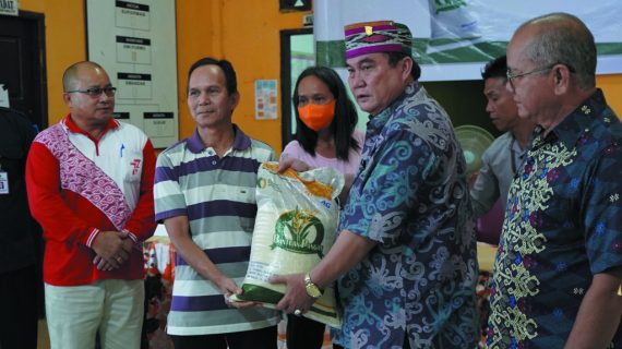 Sebanyak 7.192 KPM Di Kutai Barat Menerima Bantuan Pangan 2023