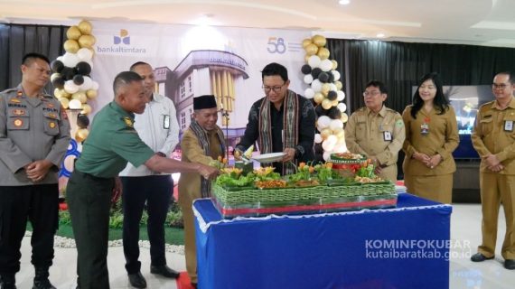 Asisten II Hadiri Syukuran Dan Ramah Tamah HUT Bank Kaltimtara Ke-58