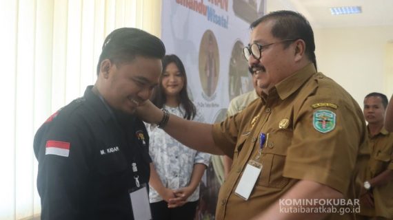 Guna Memajukan Sektor Pariwisata, Sekretaris Daerah Kutai Barat Membuka Rangkaian Pelatihan Pemandu Wisata