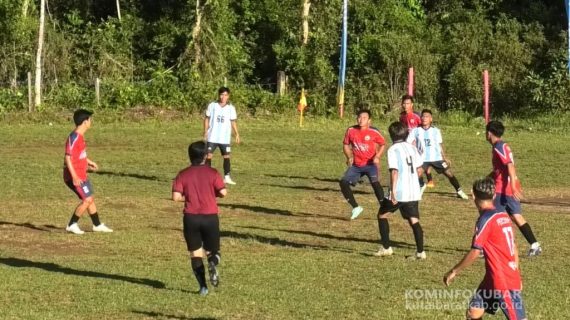 Tim Sepak Bola Dingin FC Berhasil Juarai Turnamen KNPI CUP