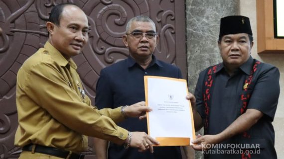 Pendapat Pemerintah Tentang Raperda Inisiatif DPRD Kutai Barat