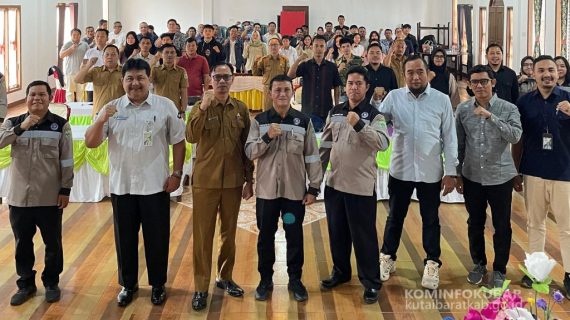 Tingkatkan Mutu Tenaga Kerja Konstruksi, Kepala Dinas PUPR Kutai Barat Buka Pelatihan dan sertifikasi Tenaga Kerja Kontruksi