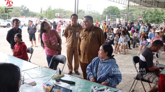 Bupati Kutai Barat Tinjau Langsung Pasar Murah Dalam Rangka HUT Ke – 79 RI