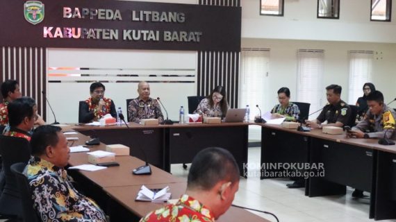 Dinas P2KBP3A Kubar Gelar Rapat Koordinasi dan Evaluasi Gugus Tugas Kabupaten Layak Anak