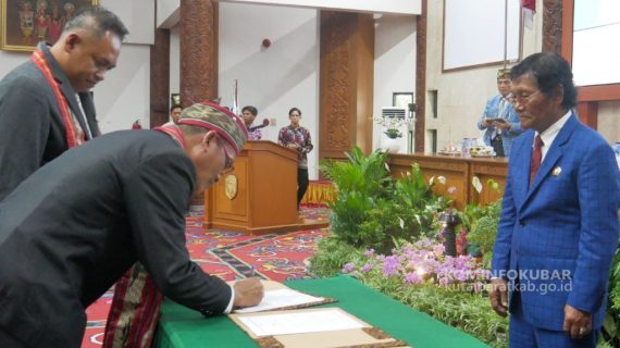 APINDO Kaltim Resmi Melantik DPK APINDO Kutai Barat Dengan Masa Bakti 2024-2029